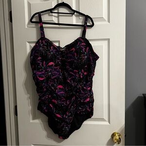 Torrid One Piece Swimsuit Plus Size 5X